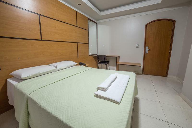 Piloes Palace Hotel Mineiros Zewnętrze zdjęcie